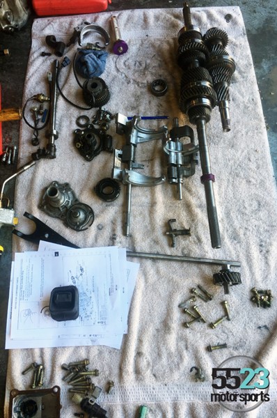 NB2 Miata transmission disassembled